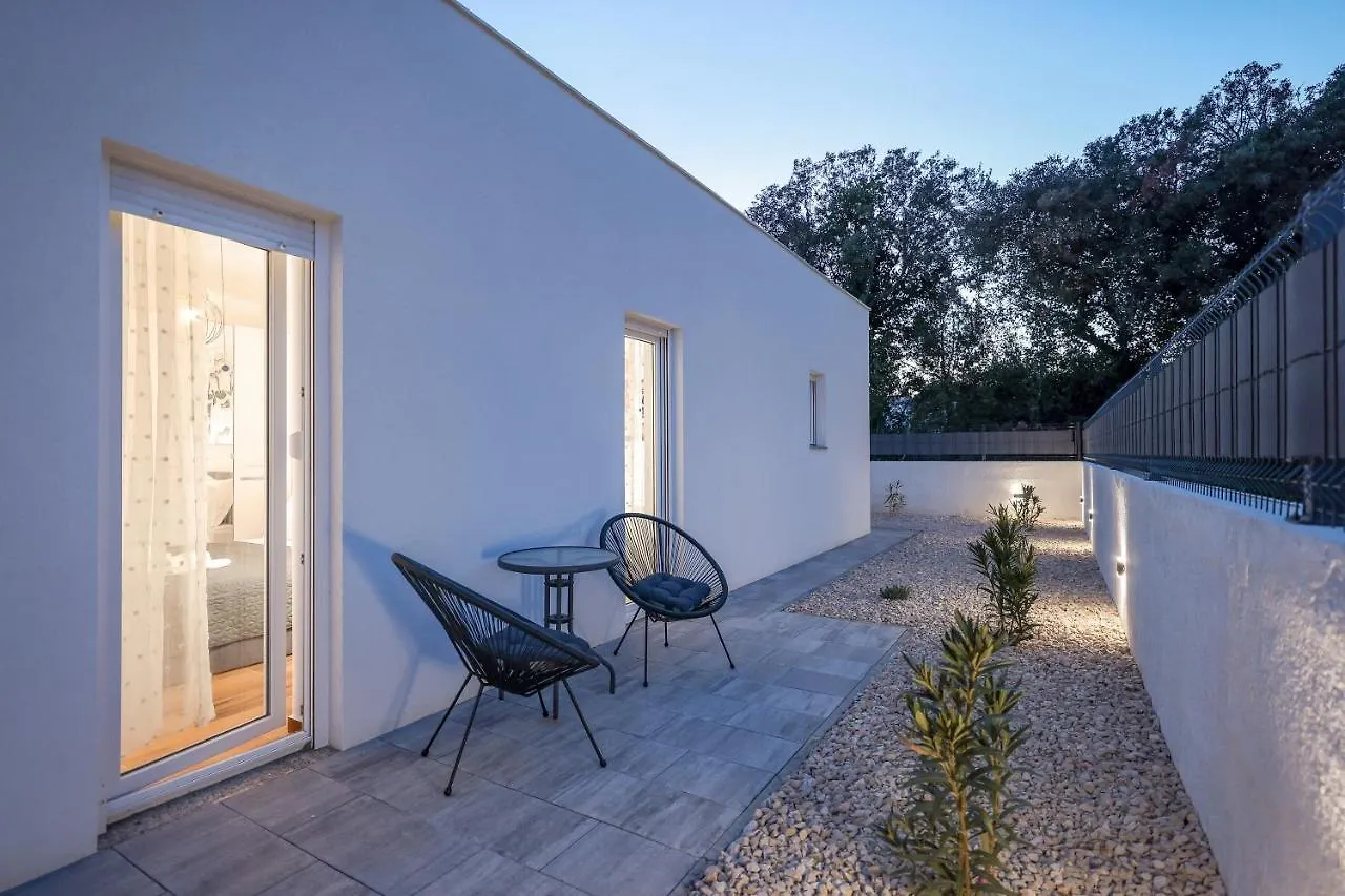 La Reina House - Private Heated Pool Villa Bibinje