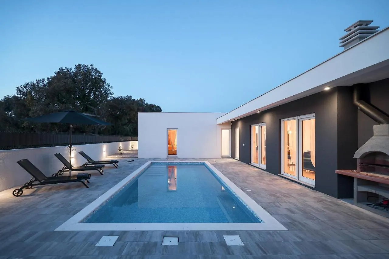 La Reina House - Private Heated Pool Villa Bibinje 0*,  Croatia