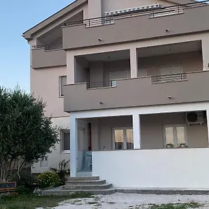 Theros Bibinje