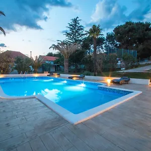  Ferienhaus Scenic In Near Sea