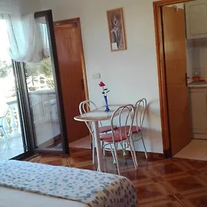  Apartment Mirjana